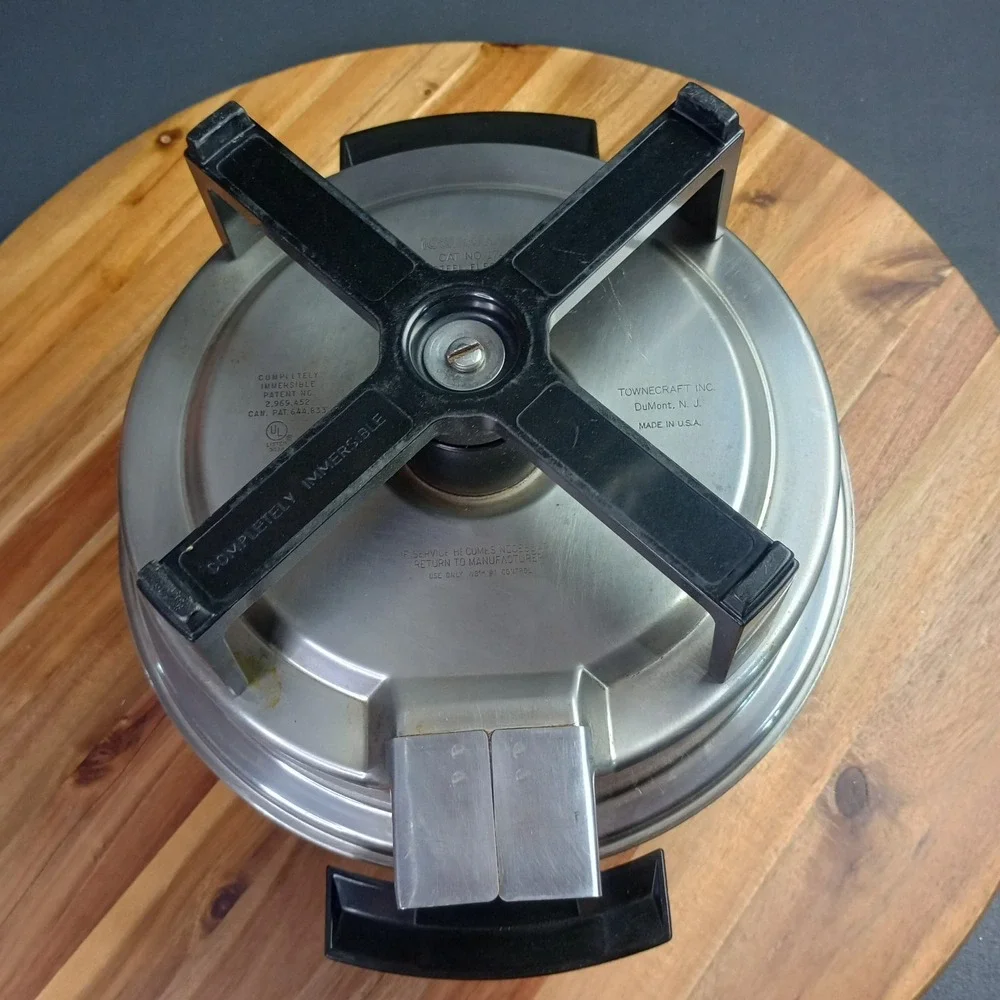 Townecraft Stainless Steel Electric Skiller 17450 Egg Poacher Insert USA Made‎